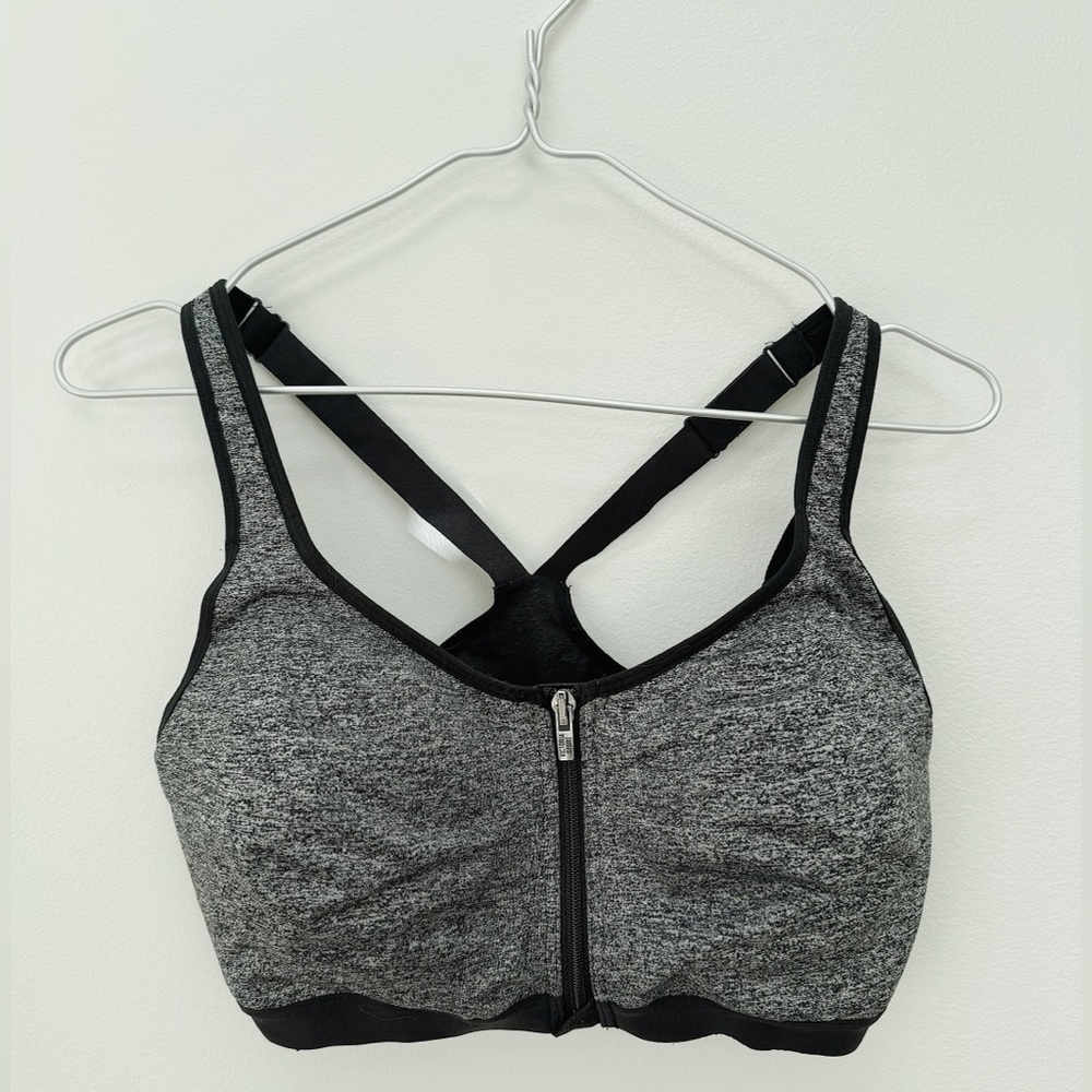 Victorias Secret Sport Front Close Bra 36DDD Worn Twice